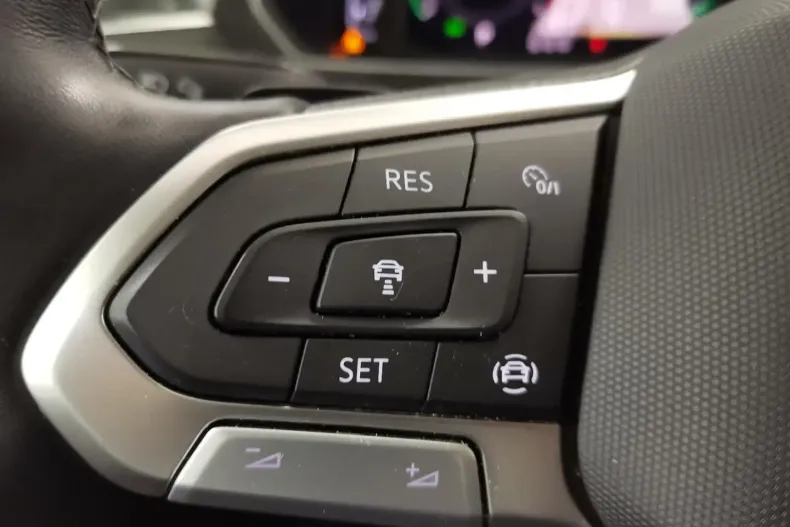 Volkswagen Tiguan Allspace din 2023 cu 57.850 km - oferta VOL104896 - foto 20