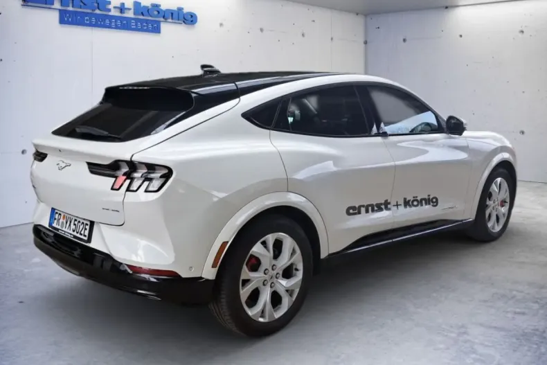 Ford Mustang Mach-E din 2022 cu 33.000 km - oferta FOR104904 - foto 4