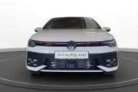 Volkswagen Golf din 2024 cu 12.410 km - oferta VOL104914 - foto 3