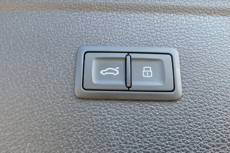 Audi Q5 din 2020 cu 49.998 km - oferta AUD104917 - foto 19