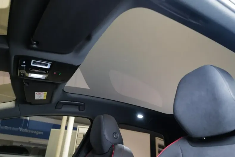 Volkswagen ID.7 din 2024 cu 11.666 km - oferta VOL104922 - foto 7