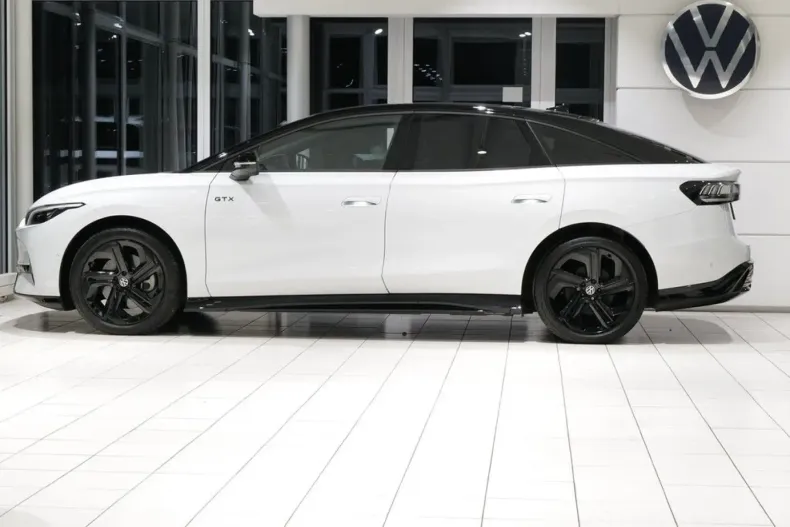 Volkswagen ID.7 din 2024 cu 11.666 km - oferta VOL104922 - foto 8