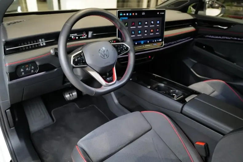 Volkswagen ID.7 din 2024 cu 11.666 km - oferta VOL104922 - foto 14