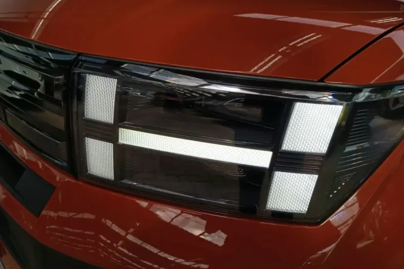 Hyundai SANTA FE din 2024 cu 8.200 km - oferta HYU104925 - foto 5