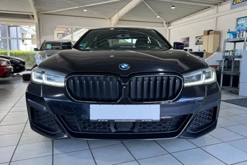 BMW 530 din 2021 cu 93.843 km - oferta BMW104954 - foto 8