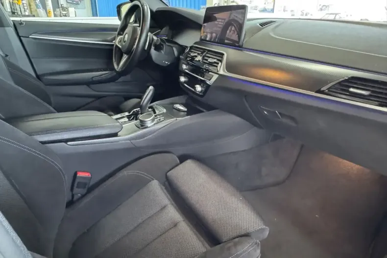 BMW 530 din 2021 cu 93.843 km - oferta BMW104954 - foto 9