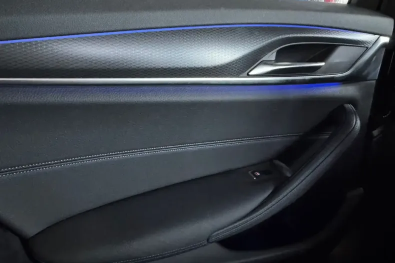 BMW 530 din 2021 cu 93.843 km - oferta BMW104954 - foto 21