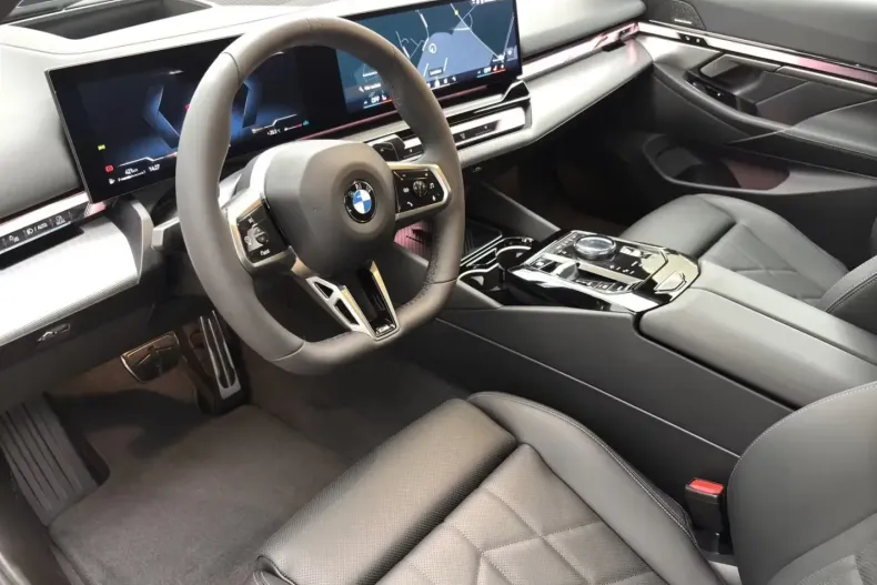 BMW 520 din 2025 cu 5 km - oferta BMW104955 - foto 9