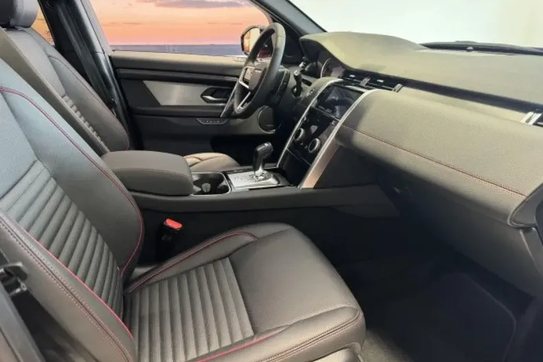 Land Rover Discovery Sport din 2024 cu 29.000 km - oferta LAN104956 - foto 5