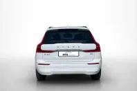 Volvo XC60 din 2022 cu 75.703 km - oferta VOL104959 - foto 7