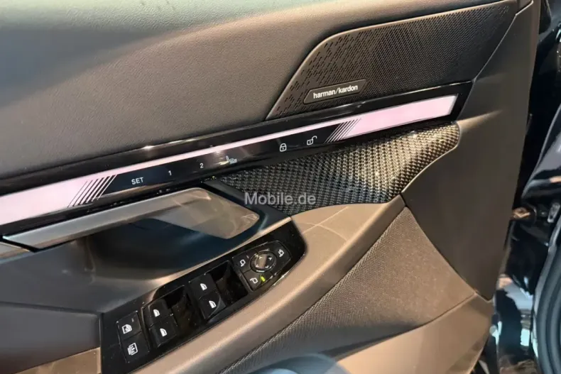 BMW 520 din 2025 cu 5 km - oferta BMW104968 - foto 4