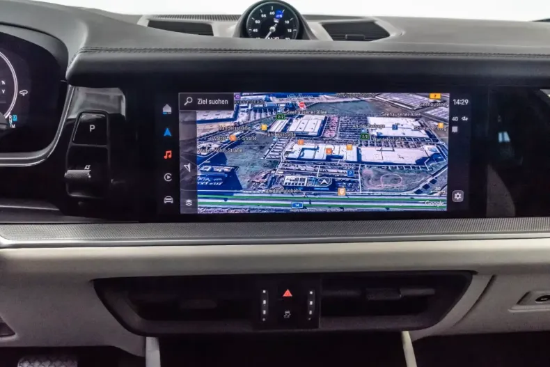 Porsche Cayenne din 2023 cu 35.173 km - oferta POR104969 - foto 4