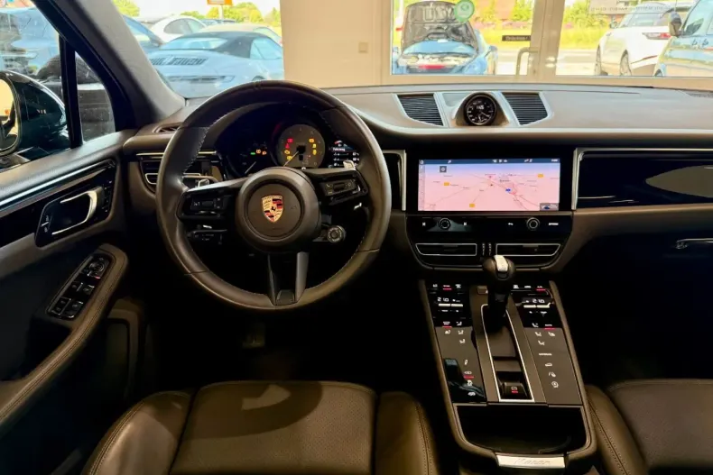 Porsche Macan din 2023 cu 53.659 km - oferta POR104971 - foto 7