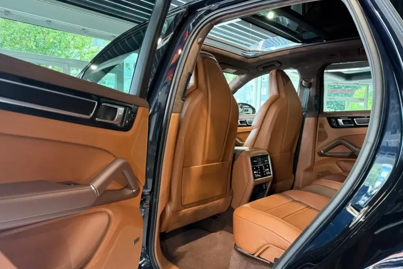 Porsche Cayenne din 2023 cu 62.000 km - oferta POR104974 - foto 27