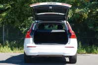 Volvo XC60 din 2022 cu 36.117 km - oferta VOL104984 - foto 5