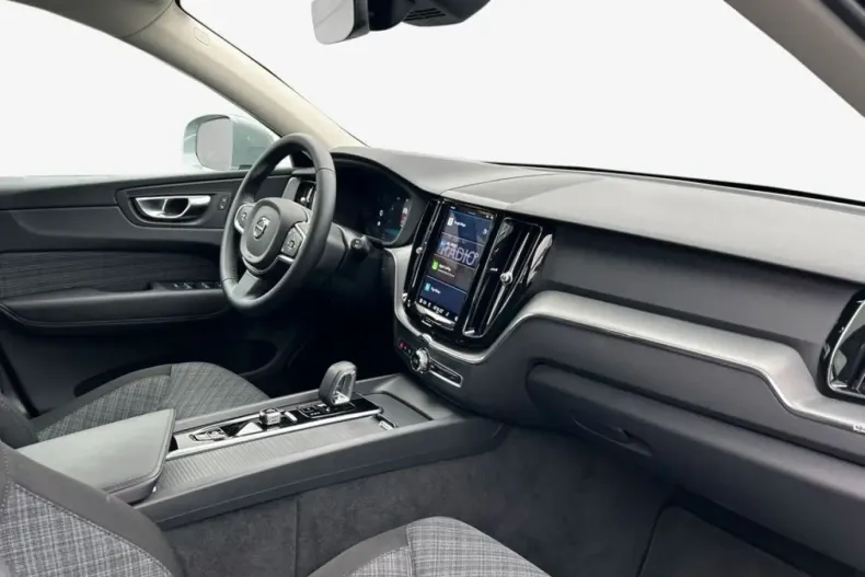 Volvo XC60 din 2024 cu 13.875 km - oferta VOL104988 - foto 15