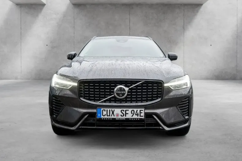 Volvo XC60 din 2024 cu 18.910 km - oferta VOL104989 - foto 1