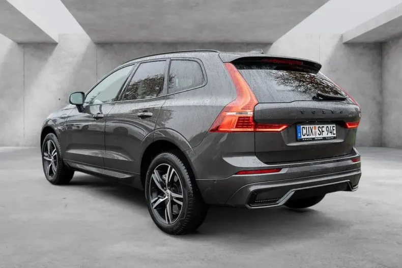 Volvo XC60 din 2024 cu 18.910 km - oferta VOL104989 - foto 2