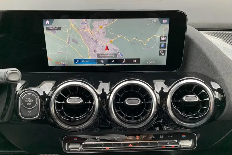 Mercedes-Benz GLA 220 din 2022 cu 47.060 km - oferta MER105019 - foto 15