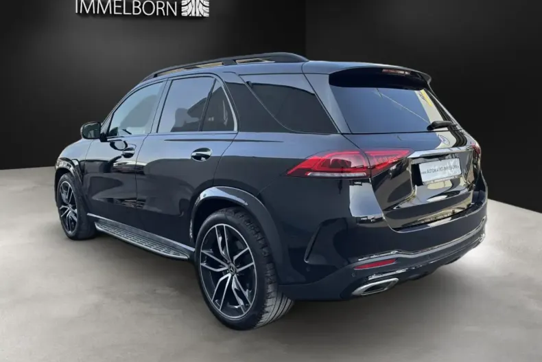 Mercedes-Benz GLE 580 din 2021 cu 72.102 km - oferta MER105022 - foto 2