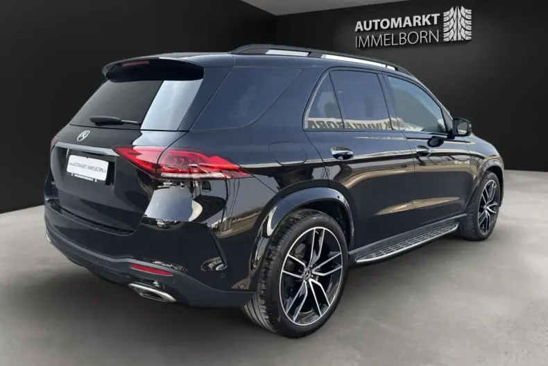 Mercedes-Benz GLE 580 din 2021 cu 72.102 km - oferta MER105022 - foto 4