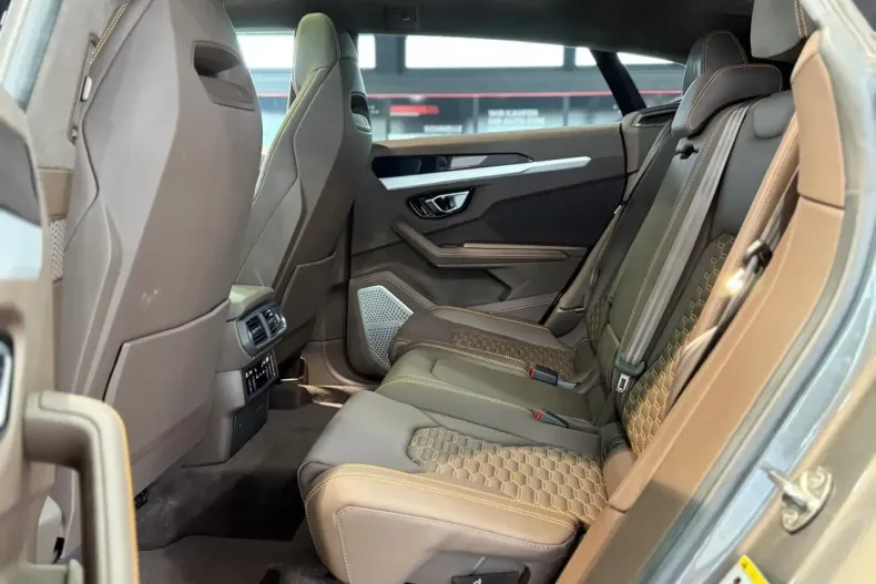 Lamborghini Urus din 2021 cu 49.990 km - oferta LAM105027 - foto 17