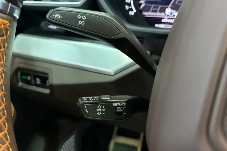 Lamborghini Urus din 2021 cu 49.990 km - oferta LAM105027 - foto 23