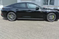Porsche Panamera din 2024 cu 4.999 km - oferta POR105033 - foto 2