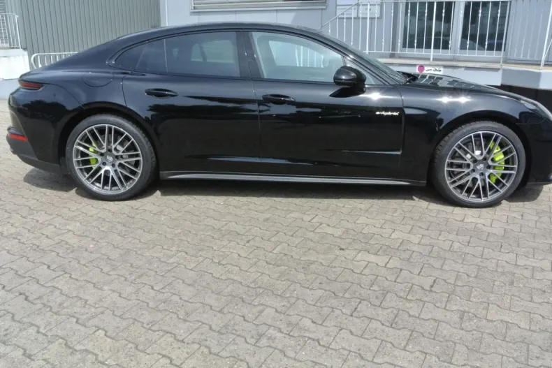 Porsche Panamera din 2024 cu 4.999 km - oferta POR105033 - foto 2
