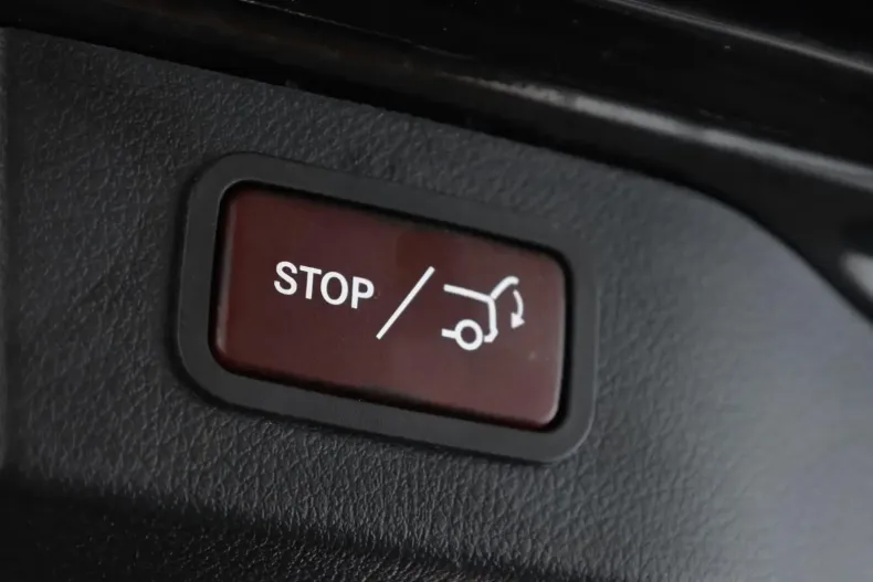 Mercedes-Benz V 300 din 2023 cu 49.500 km - oferta MER105045 - foto 6