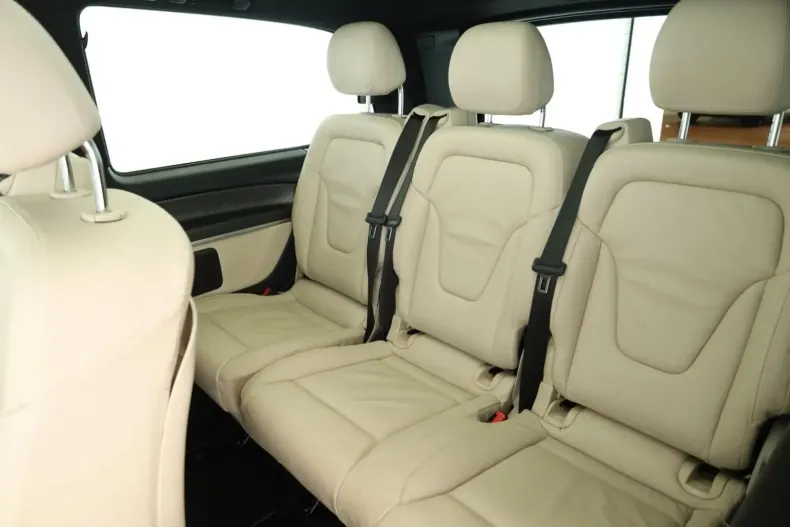 Mercedes-Benz V 300 din 2023 cu 49.500 km - oferta MER105045 - foto 21