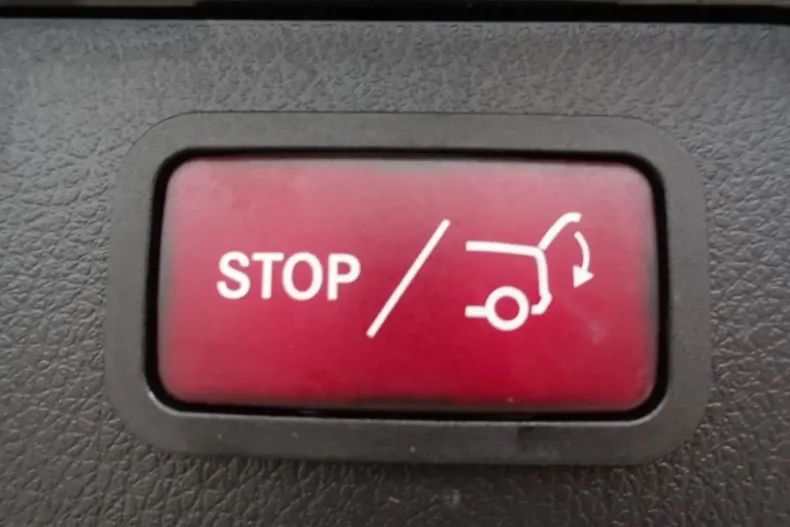 Mercedes-Benz V 300 din 2024 cu 24.318 km - oferta MER105046 - foto 18