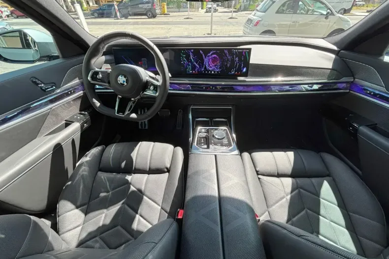 BMW 740 din 2024 cu 35.000 km - oferta BMW105079 - foto 9