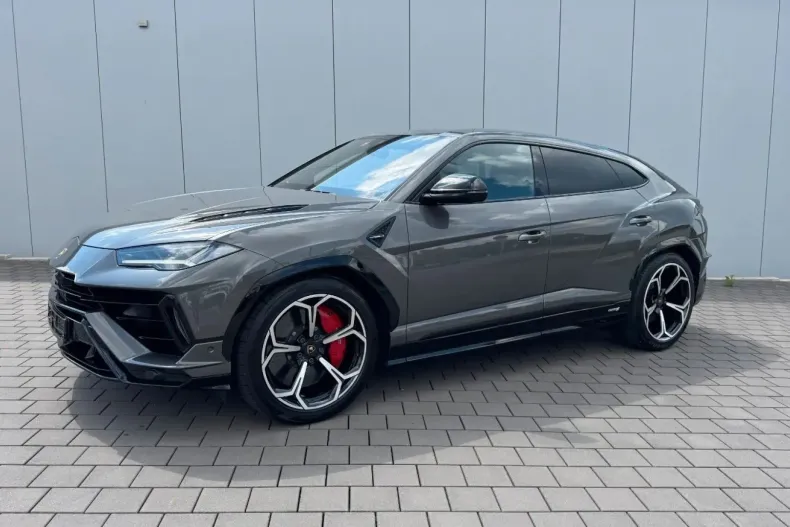 Lamborghini Urus din 2023 cu 82.800 km - oferta LAM105080 - foto 1