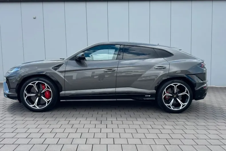Lamborghini Urus din 2023 cu 82.800 km - oferta LAM105080 - foto 2