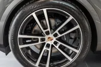 Porsche Cayenne din 2025 cu 8.950 km - oferta POR105093 - foto 26