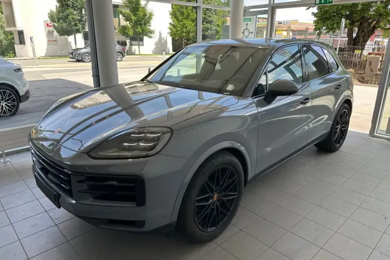 Porsche Cayenne din 2025 cu 1.000 km - oferta POR105094 - foto 1