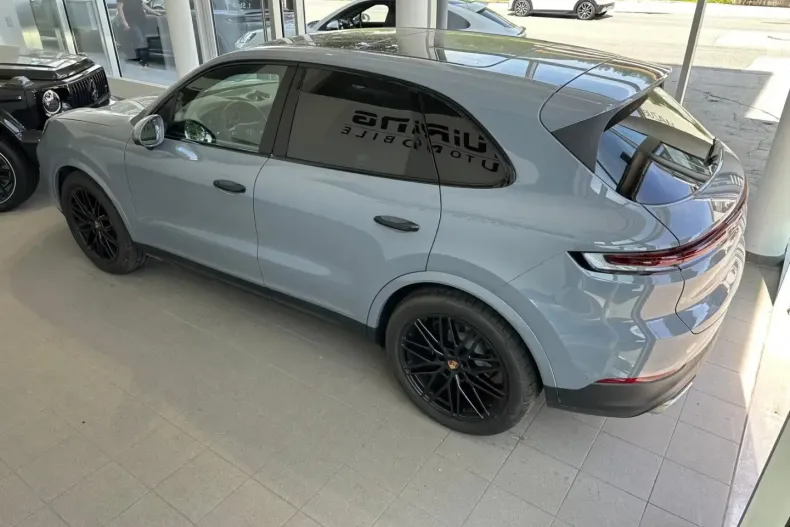Porsche Cayenne din 2025 cu 1.000 km - oferta POR105094 - foto 2