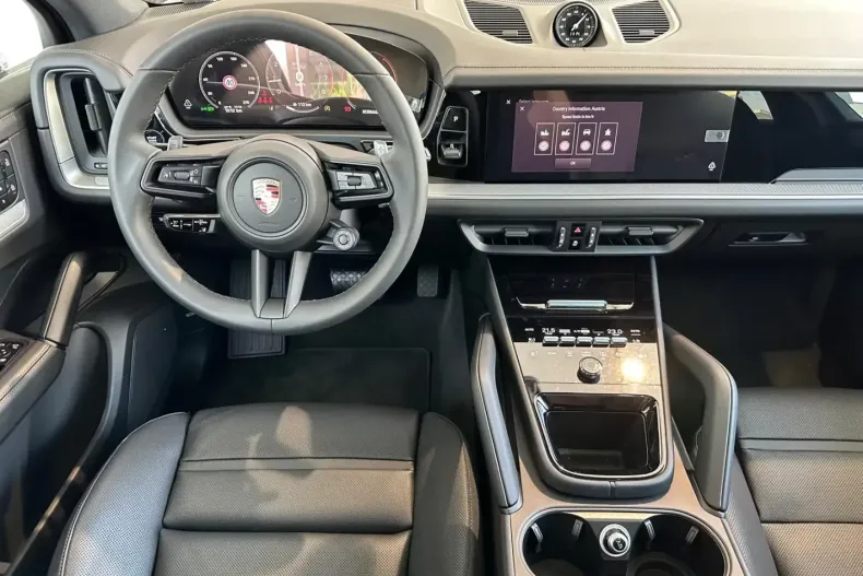 Porsche Cayenne din 2025 cu 1.000 km - oferta POR105094 - foto 4