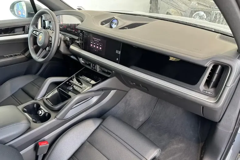 Porsche Cayenne din 2025 cu 1.000 km - oferta POR105094 - foto 9