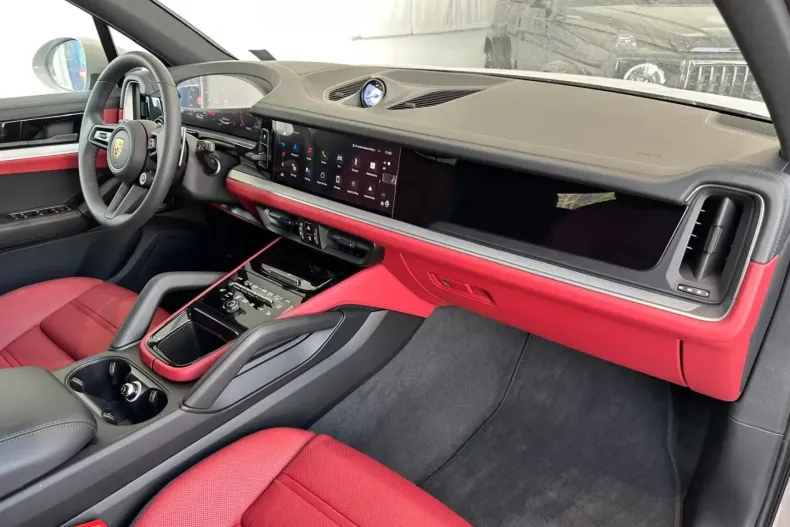 Porsche Cayenne din 2025 cu 1.000 km - oferta POR105096 - foto 7