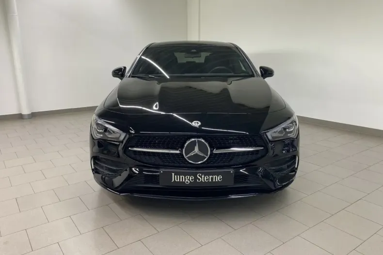 Mercedes-Benz CLA 250 din 2020 cu 66.022 km - oferta MER105103 - foto 3