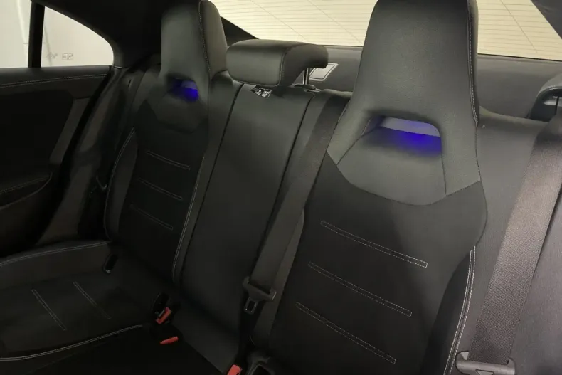 Mercedes-Benz CLA 250 din 2020 cu 66.022 km - oferta MER105103 - foto 9