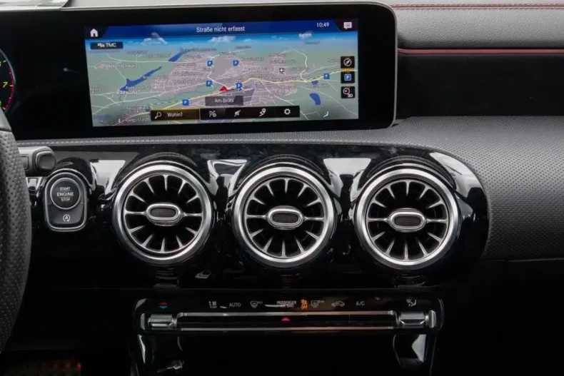 Mercedes-Benz CLA 180 din 2020 cu 50.600 km - oferta MER105104 - foto 7