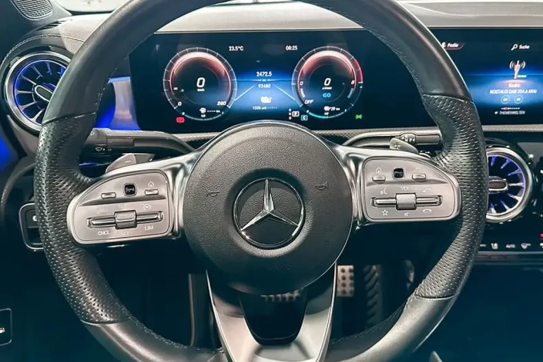 Mercedes-Benz CLA 250 din 2021 cu 92.500 km - oferta MER105105 - foto 9