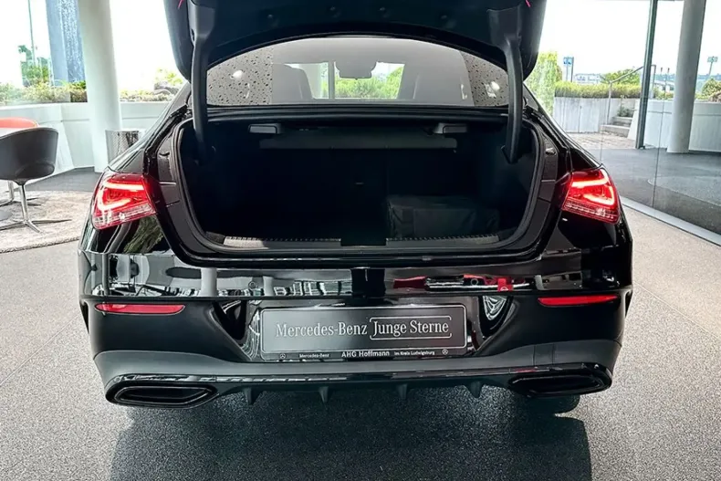 Mercedes-Benz CLA 250 din 2021 cu 92.500 km - oferta MER105105 - foto 15