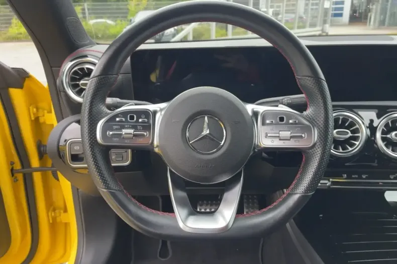 Mercedes-Benz CLA 200 din 2020 cu 86.200 km - oferta MER105106 - foto 9