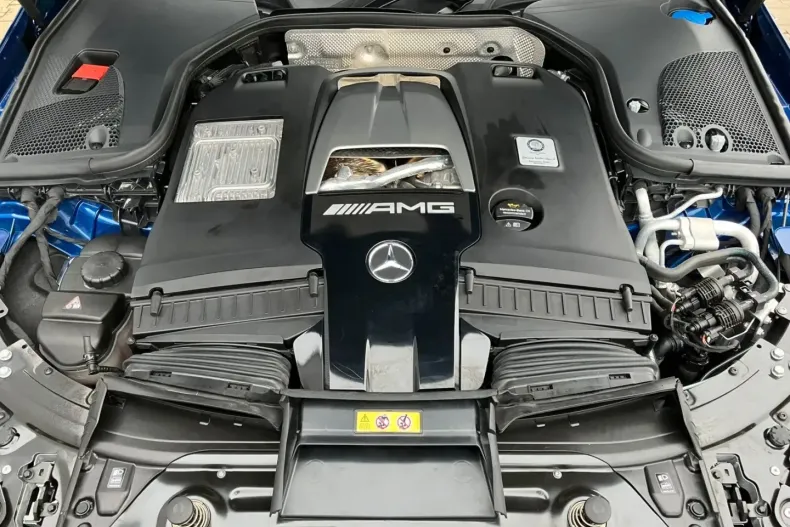 Mercedes-Benz AMG GT din 2023 cu 8.500 km - oferta MER105108 - foto 13