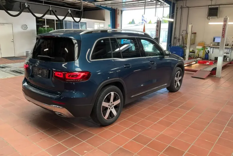 Mercedes-Benz GLB 200 din 2022 cu 84.734 km - oferta MER105120 - foto 3