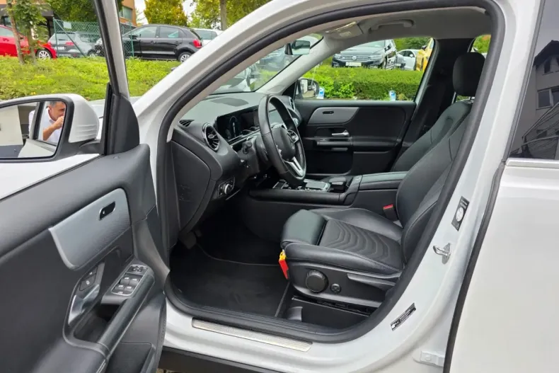 Mercedes-Benz GLB 200 din 2022 cu 93.000 km - oferta MER105121 - foto 14